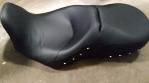 Harley davidson 2015 road king -  two-up seat (stock)