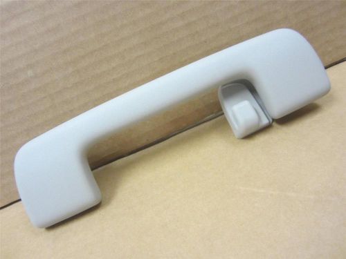 Oem gm chevrolet cadillac gmc right middle grip handle with coat hook gray grey