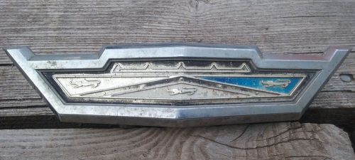 1963 ford galaxie 500 hood release latch grill center emblem fomoco c3ab8216b