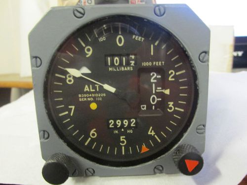 G282 boeing douglas aiur bus pressure corrected two piece altimeter