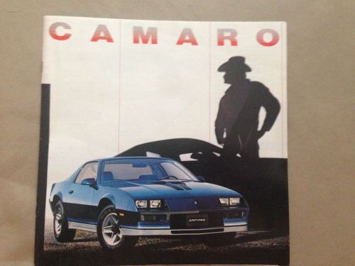 1982 redesigned chevy camaro dealer sales brochure z28 berlinetta