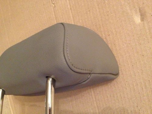 Bmw e46 rear head rest gray