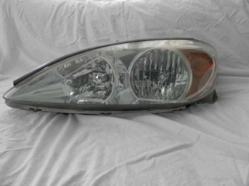 Toyota camry head light