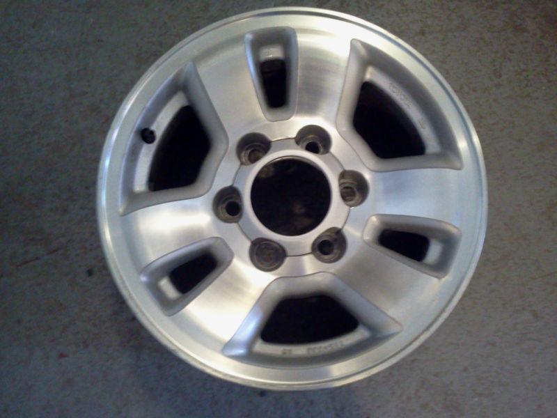 * 15 inch factory alloy rim - toyota 4runner / 1995-2001