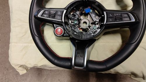 2020 alfa romeo julia stelvio clover qv steering wheel facelift + oem aa5-