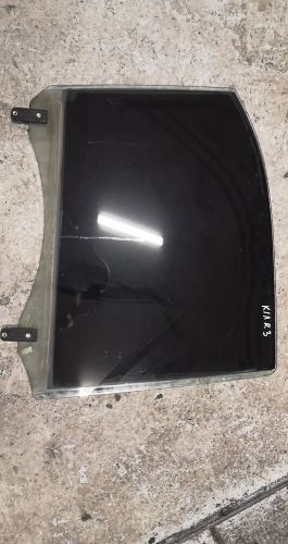 Kia sorento i jc door window pane rear right 2.50 diesel 2008 17906865-