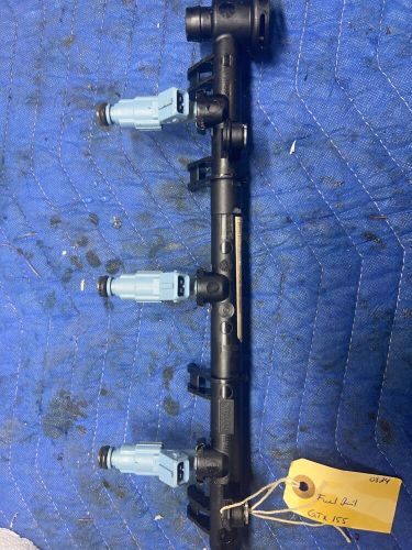 2005 sea-doo gtx 4tec fuel rail 420874394 420874430 275500878