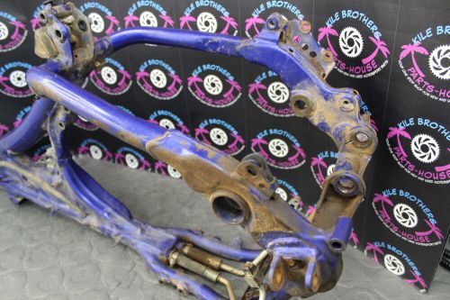 2005 05 yamaha yz250f yz 250 f main body engine frame chassis straight support