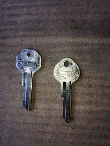 Gm briggs and stratton chevy buick pontiac oldsmobile nos key blanks 1955 - 1966