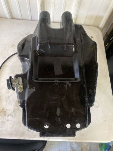 2001 arctic cat 500 4x4 gas tank #0570035 #0570-066