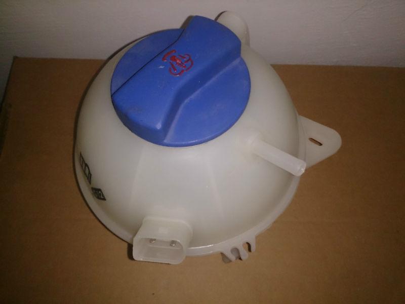 Vw golf / jetta mk4 1999-2005 / audi tt coolant expansion tank w/cap germany