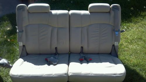 00-06 tahoe yukon escalade 3rd third row seats leather free shipping!