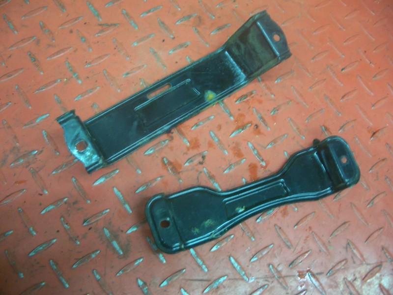 1983 yamaha xc 180 xc180 riva scooter seat tank brackets