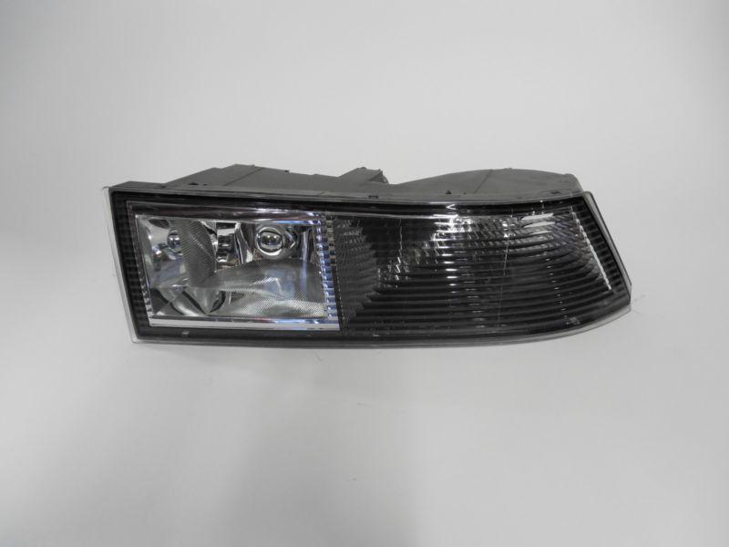 07 08 09 2010 2011 cadillac escalade oem right fog light nice!