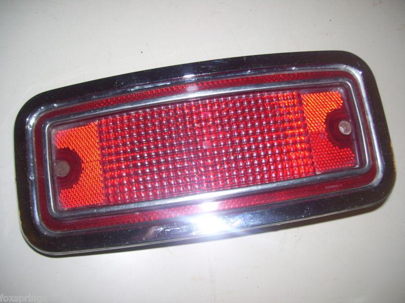 1968 pontiac station wagon tail light assy -  guide 25s - 5960053 5960049 - p08