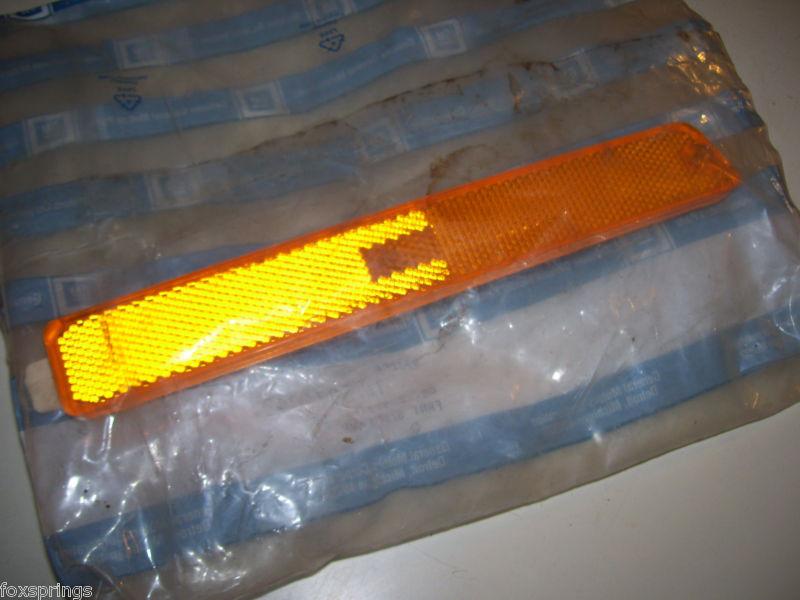 Nos 1987-96 chevy corsica rh front side marker light - guide 1l2  5976042 - ch21