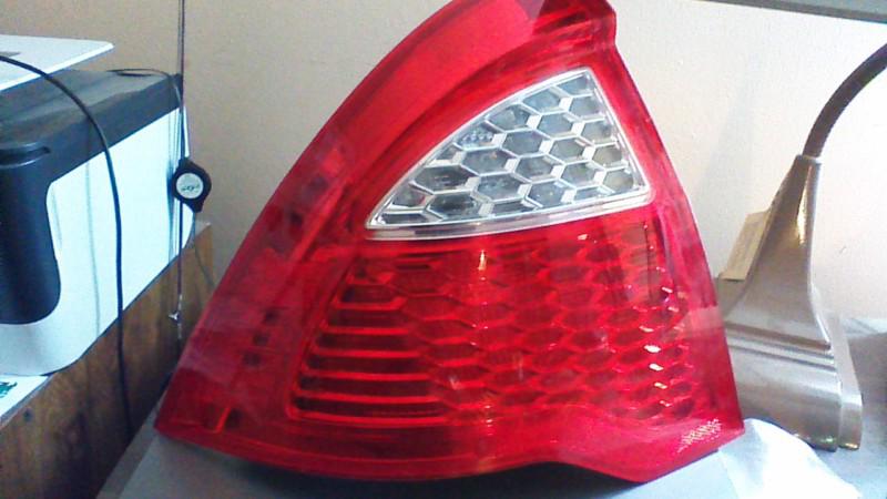 10 11 12 fusion left tail light 