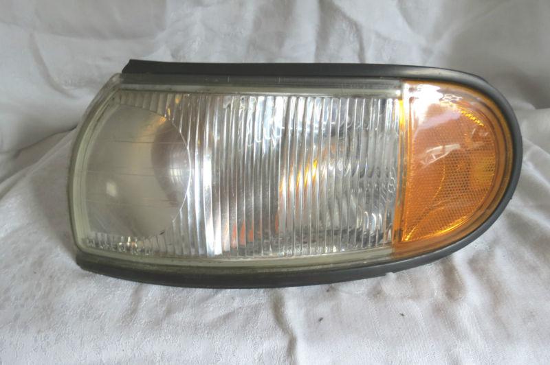 96-98 mercury villager lh driver side corner light oem~f13/98r 