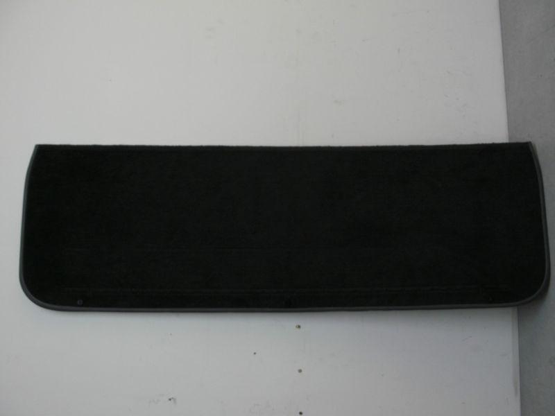 Land rover range rover p38 inner tail gate carpet panel black (1995-2002)