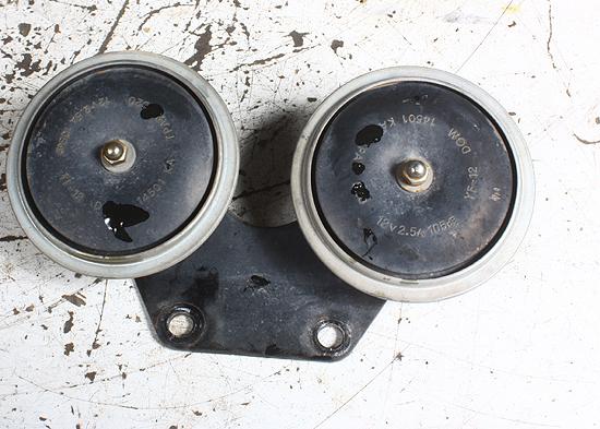 1982 kawasaki kz1100 kz1100a2 horns/electrical/oem