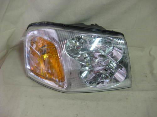 02 03 04 05 06 07 08 09 gmc envoy right headlight brand new!