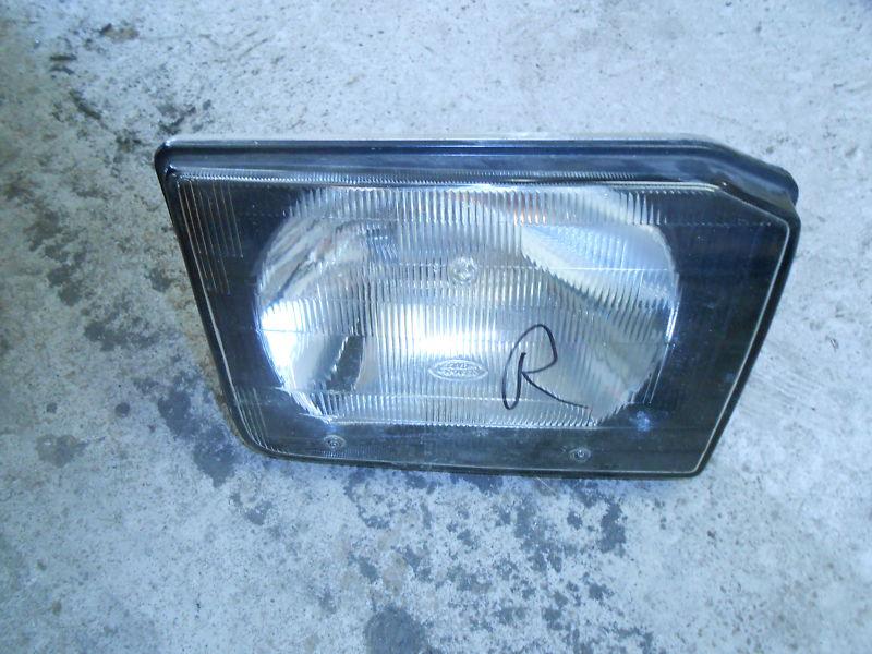 Land rover discovery 2- right headlight