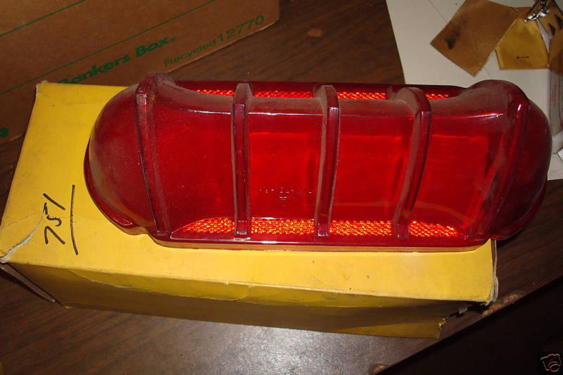 1961 buick lesabre tail lite lens,5952048