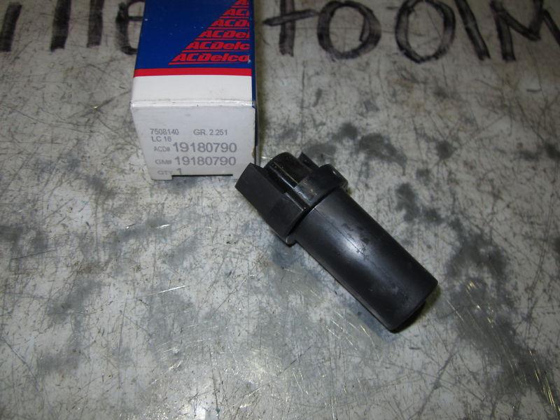 Gm ac delco oem part 19180790 spark plug connector (a31 bin 11)