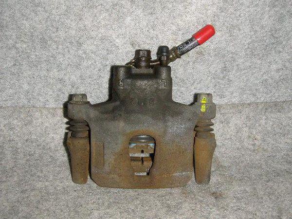 Daihatsu mira 2003 f. right caliper [1844330]