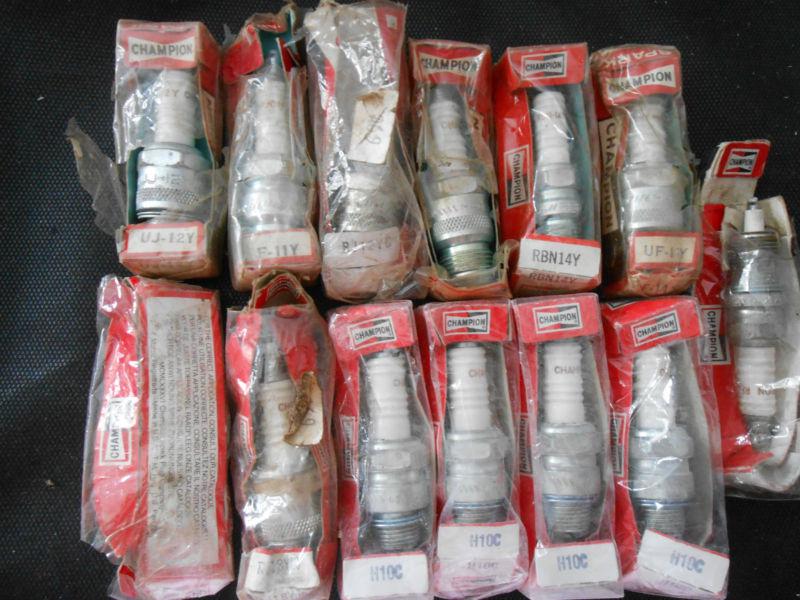 Vintage lot 13 champion spark plugs h10c, rj18yc8, rbn14y, rfn14ly,rj12yc, more