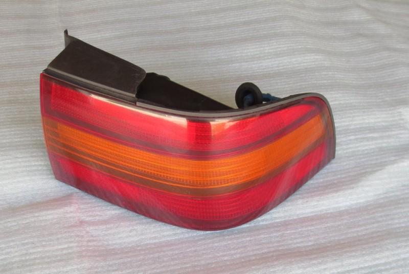 1990-1994 lexus ls400 passenger right outer trunk tail light lamp 90 91 92 93 94