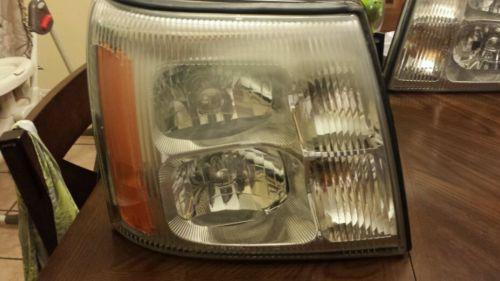 Oem 02 thru 06 cadillac escalade passenger headlight