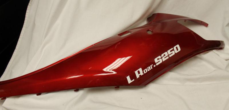 Red rear left fender for znen motor --l roar 250cc gas scooter