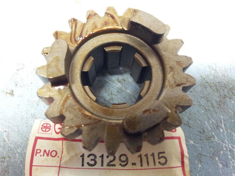 Kawasaki kx250 a 1978-1979 3rd drive gear 13129-1115 nos