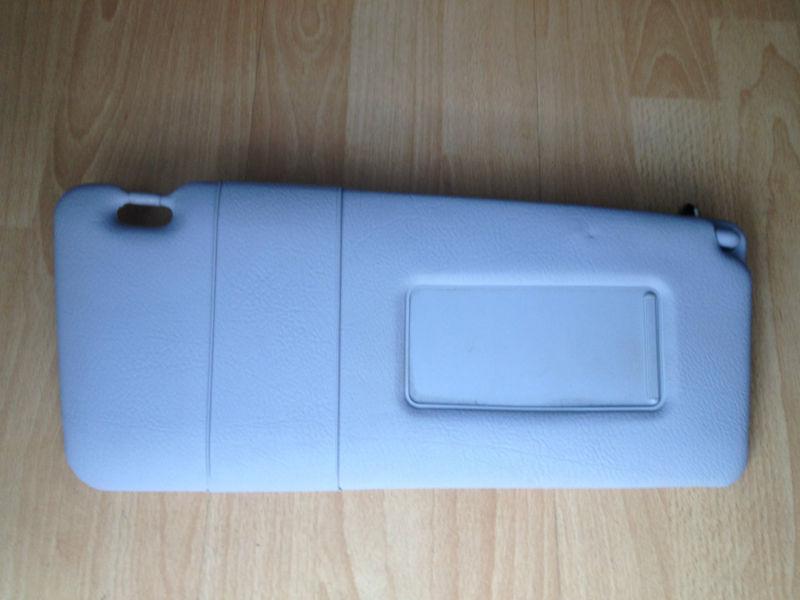 Oem bmw e39 5 series front right pass side sun visor gray vinyl sunvisor shade