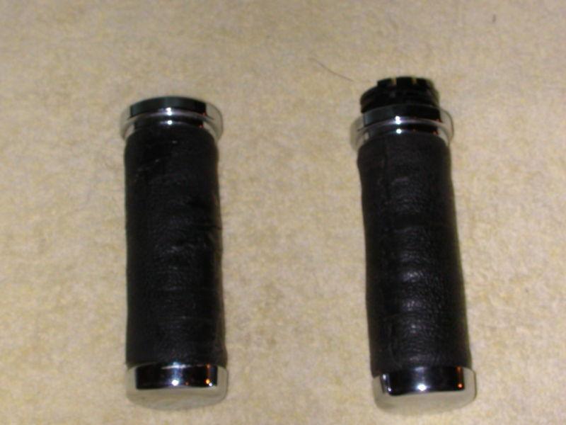 Harley davidson handlebar grips,chrome ends  