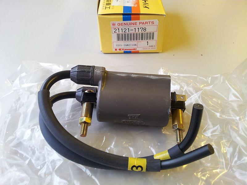 Kawasaki zr550 zephyr b c 90-93 ignition coil 21121-1178 nos