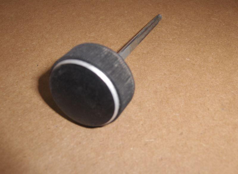 Corvette headlight switch pull knob 81,82