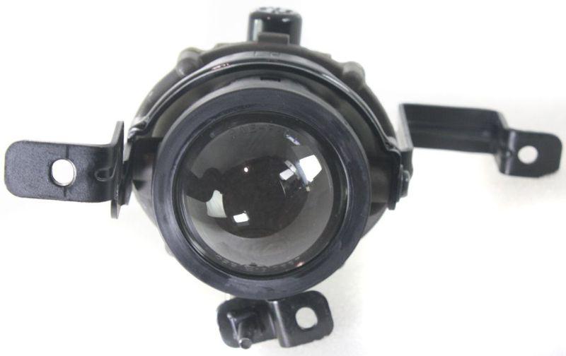 Driving fog light lamp assembly driver's left side