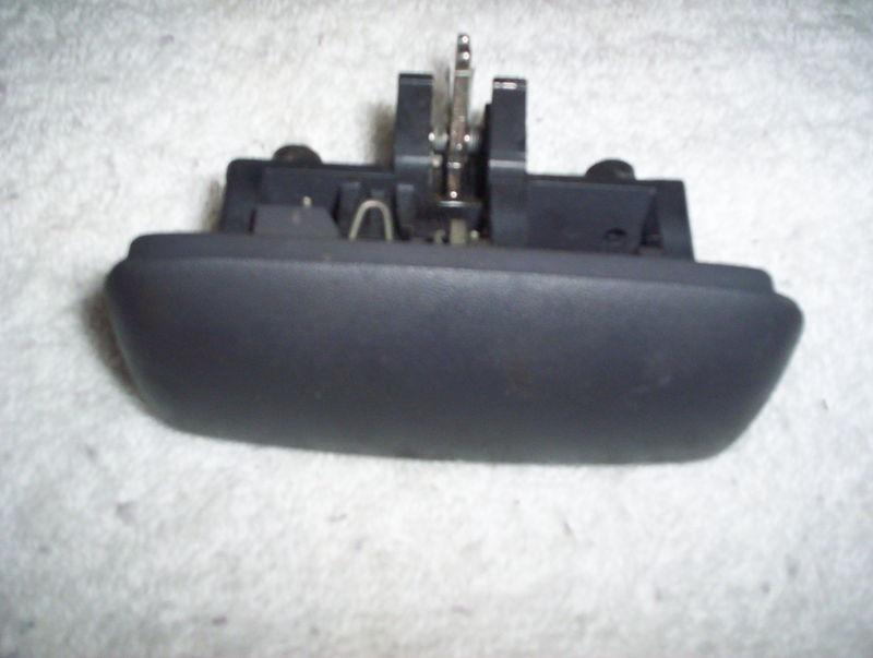 Dodge dakota glove box latch '97 - '00 durango grey gray glovebox 2000 98 99