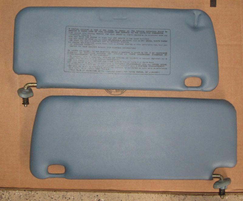 1980 81 82 83 84 85 datsun nissan 720 pickup sun visor 100% pair b1b2 rare find