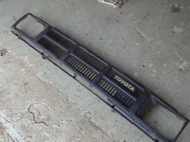 Toyota,pickup,truck,4 runner grill