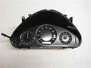 2006 06 mercedes e-class oem speedometer speedo 164k lkq