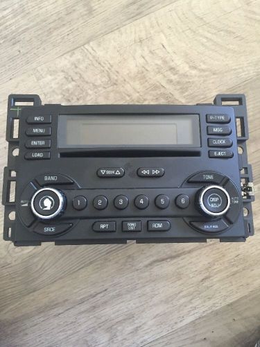 Pontiac g6 2006 stock radio