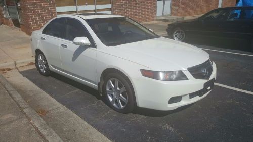 2005 acura tsx w/navigation