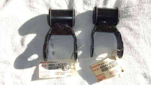 Toyota oem 2000 2001 2002 2003 2005 2006 tundra rear leaf spring shackle pair