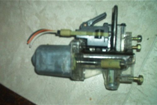 90-91-92-93-94-95-96-97 lincoln town car trunk pull down motor continental