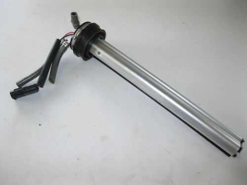 29l15 polaris genesis 1200 2002 02 fuel pick up   2410124