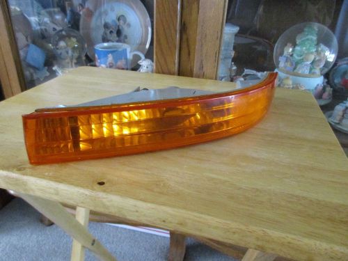 Acura bumper corner lense 1994-97 amber driver side