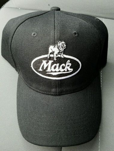 Mack hat